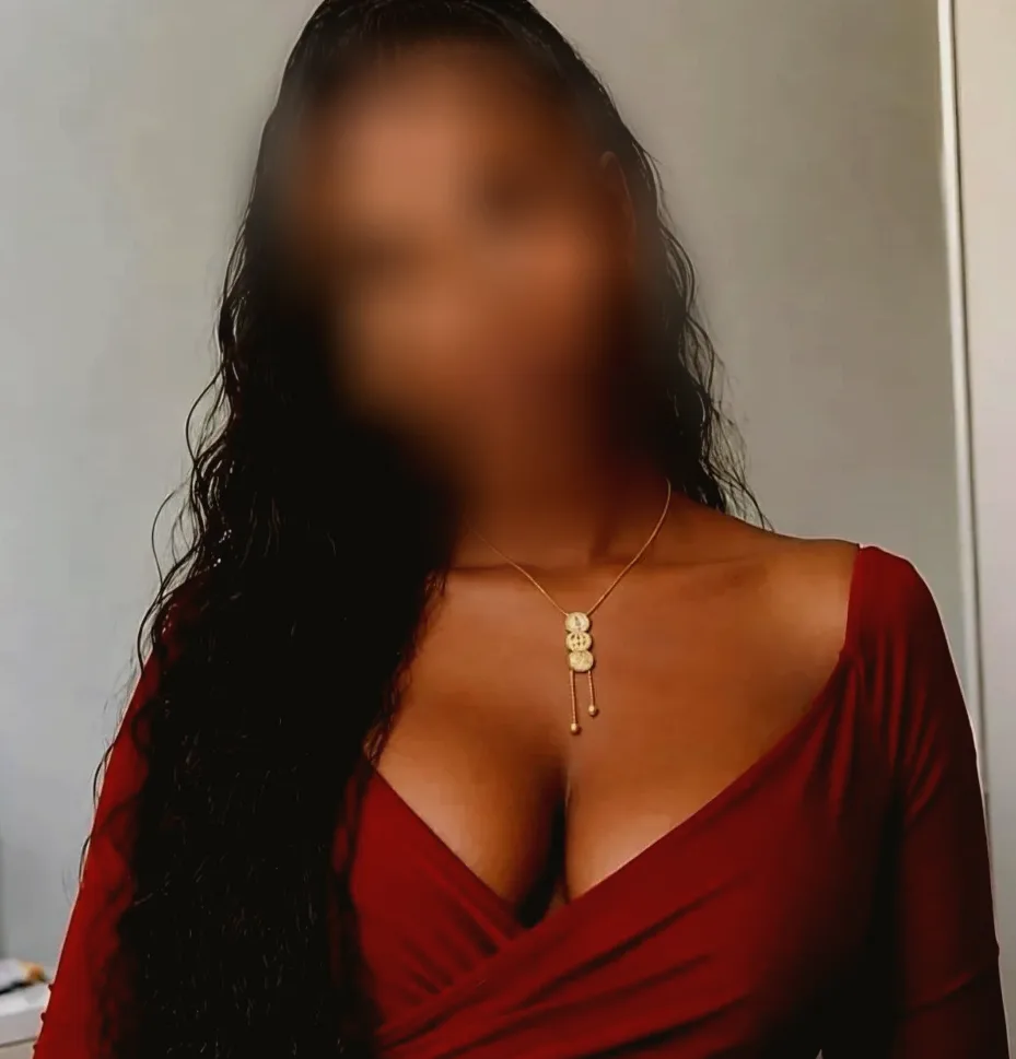 Tess, 23